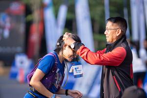 BIB: 
                            <button type="button" onclick="openModal(13717316)" class="btn btn-primary btn-sm float-right btn-popup" data-toggle="modal" data-target=".modal-high-quality">
                        <i class="fas fa-shopping-cart"></i> Add to Cart
                    </button>
                                            <button type="button" onclick="isThisMe(13717316, true)" class="btn btn-success btn-sm float-right btn-popup btn-isme hidden" data-toggle="tooltip" data-placement="bottom" title="นี่คือรูปของคุณใช่ไหม คลิกที่นี่เพื่อเอาเข้าอัลบั้ม">
                        <i class="fas fa-plus"></i> Add to album
                    </button>
                    <button type="button" onclick="isThisMe(13717316, false)" class="btn btn-warning btn-sm float-right btn-popup btn-isnotme hidden">
                        <i class="fas fa-ban"></i> Remove from album
                    </button>